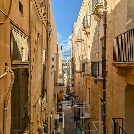 Cosy * Valletta